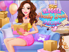 Vlogger Style Unboxing - Dress Up Game